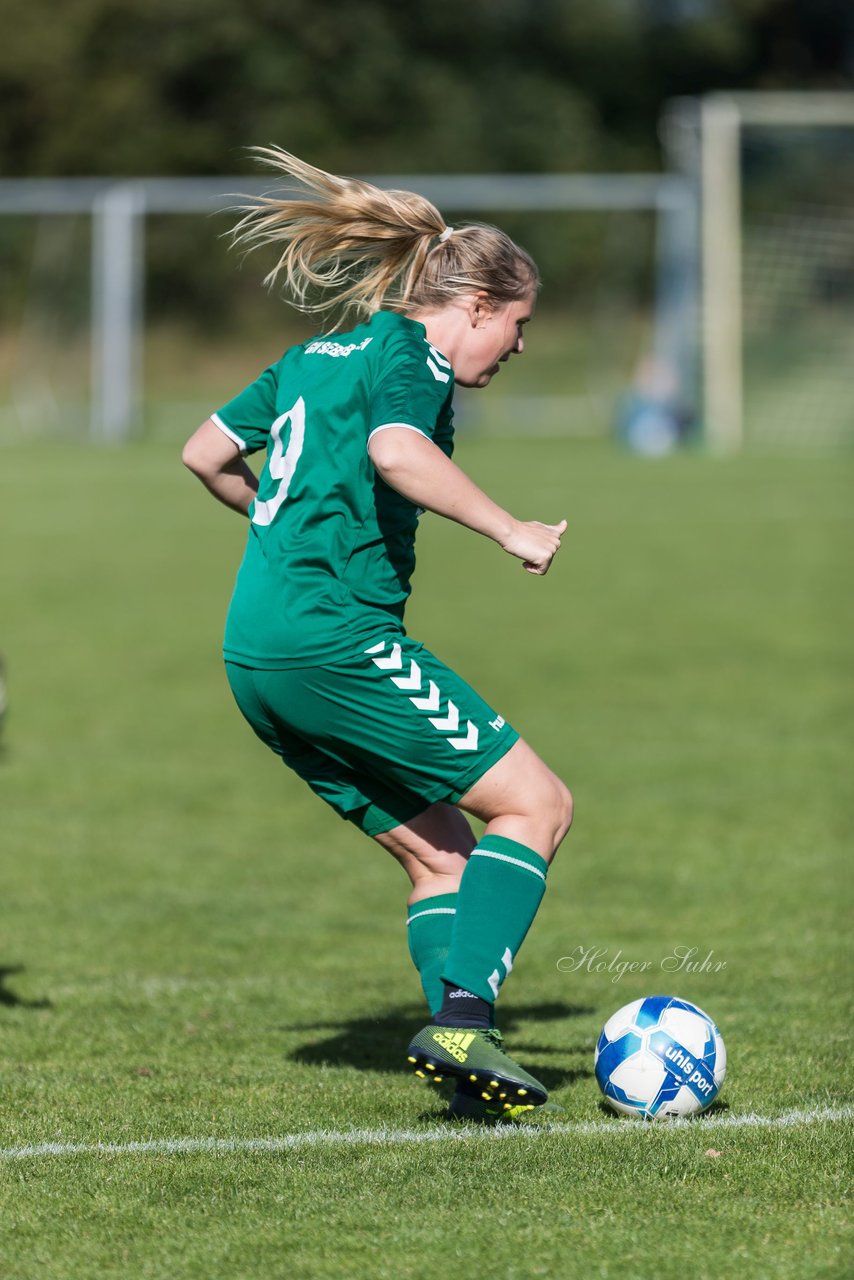 Bild 351 - F Boenebuettel-Husberg - SV Gruen-Weiss Siebenbaeumen : Ergebnis: 2:4